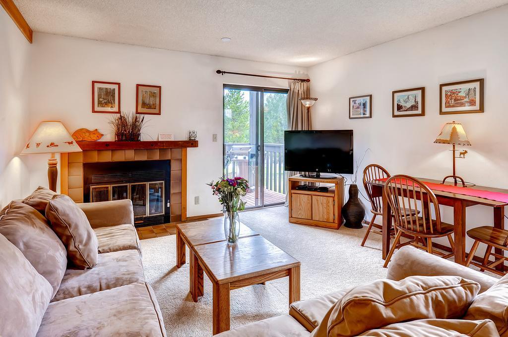 One-Bedroom Mountainside Condo D107 Frisco Room photo